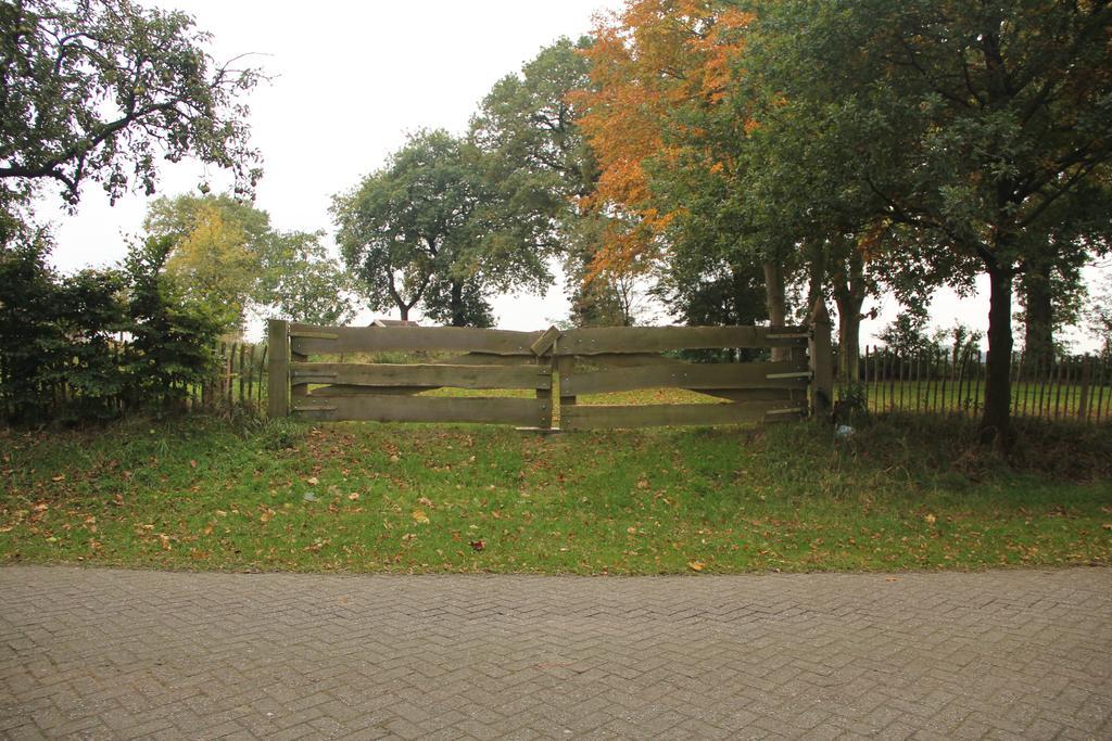 Op De Borgh Villa Laar Exterior photo